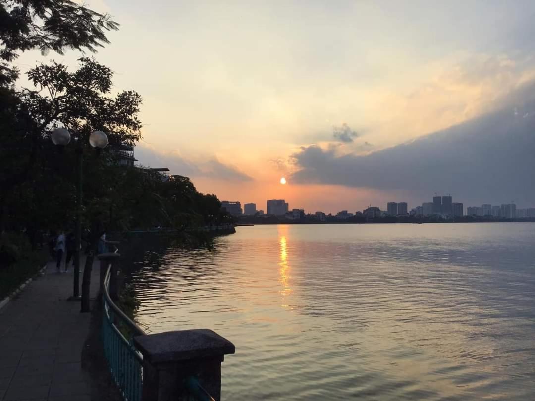 Best Price Ho Guom Apartments For Long Stay Hanoi Eksteriør bilde